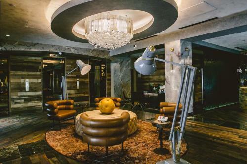 Bobby Hotel