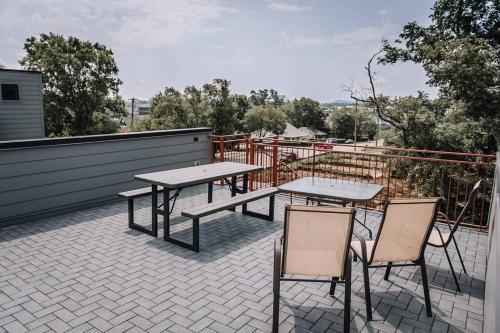 Home With Rooftop View