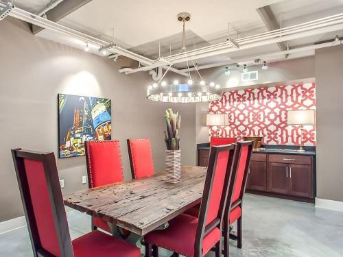Apartamento Elliston 623 Apts