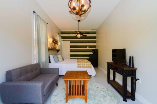 Clermont Bluffs Bed & Breakfast