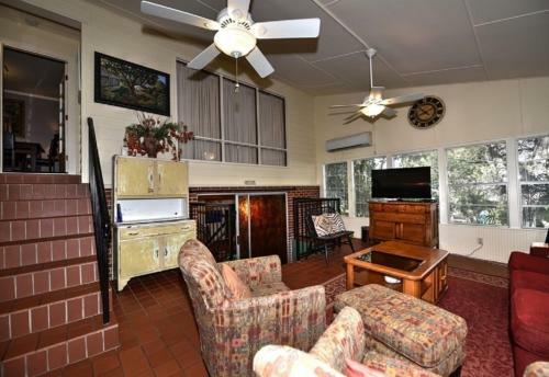 Comal Cottage On Union #291