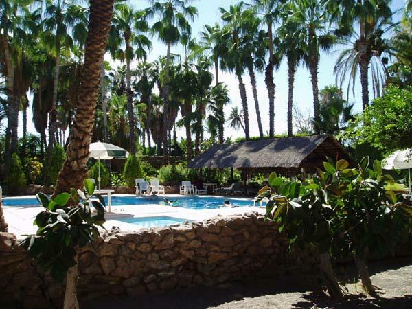Hotel Oasis