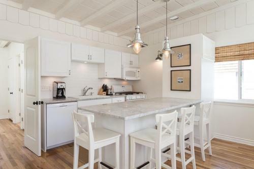 123 40th St Ab (68369)