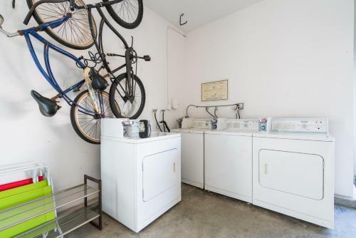 Apartamento 906 East Oceanfront Unit Abc 8 Bedroom Condo