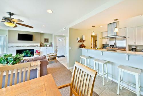 Nb-119b - Surf N Sand 2 Three-bedroom Apartment