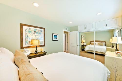 Nb-119b - Surf N Sand 2 Three-bedroom Apartment