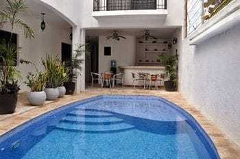 Chac Chi Hotel And Suites