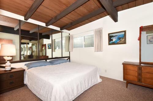 6504 W Ocean Front Lei