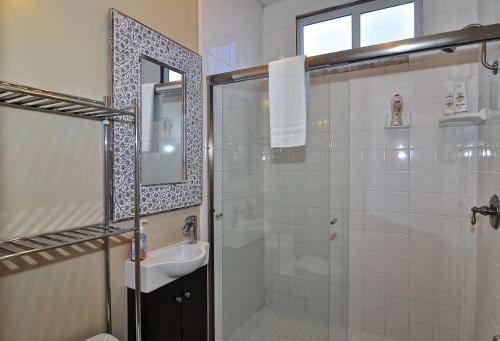 Apartamento 125 1/2 Onyx 3 Bedroom Condo