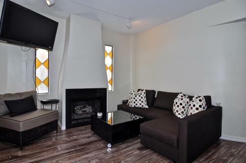 Apartamento 125 1/2 Onyx 3 Bedroom Condo