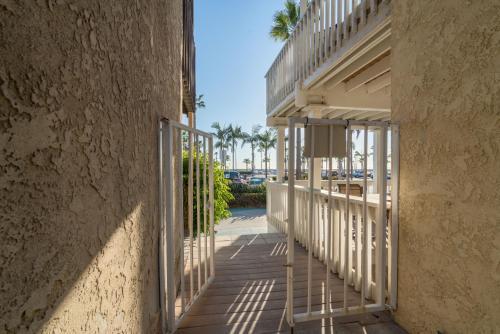 Apartamento 700 East Oceanfront Unit A 1 Bedroom Condo