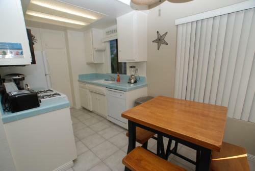 122 36th St (68237)