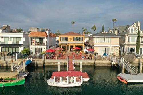 3909 Marcus Ave (68392)