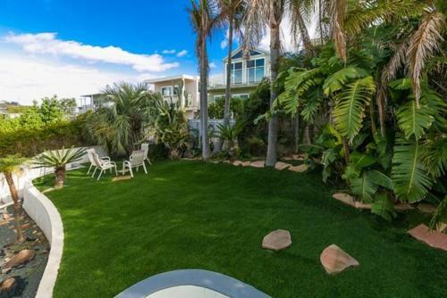 Laguna View Home