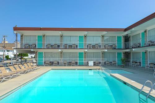 Panoramic Motel & Apts.