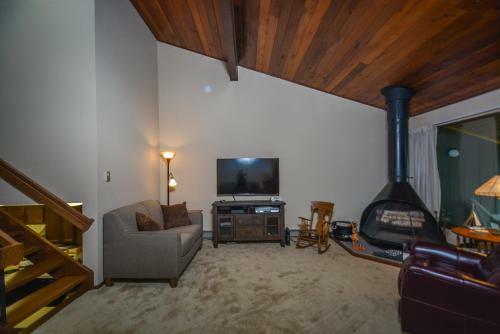Four Hooppole South G6 Three-bedroom Holiday Home