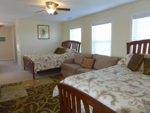 Oc822 Wesley Ave-2