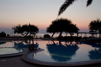 Hotel Villaggio Club Baia Del Sole