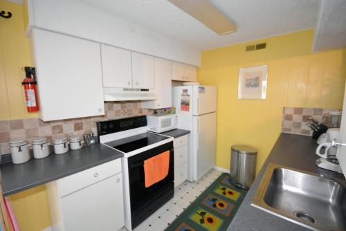 Apartamento Aronimink IV 7b Condo