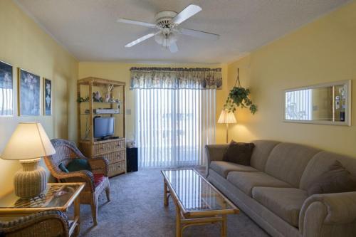 Apartamento Tiffanie By The Sea D322 Condo