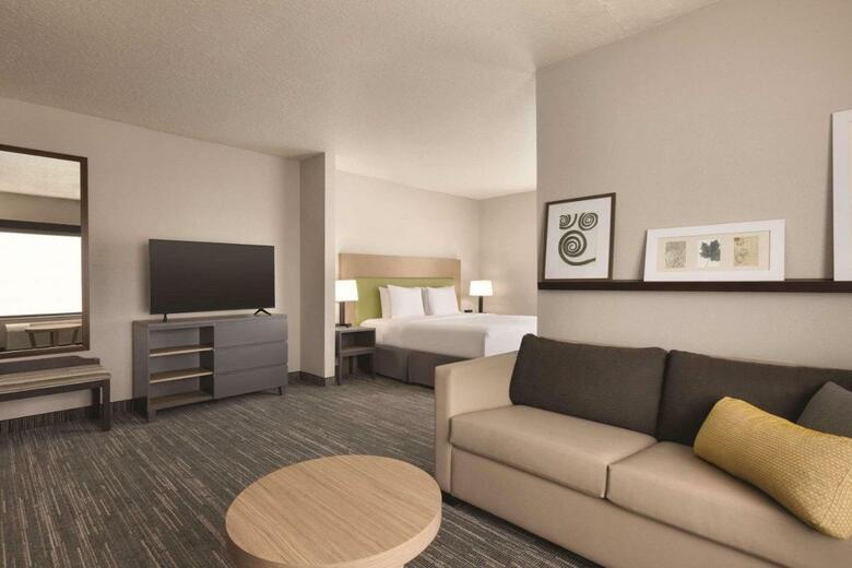 Hotel Holiday Inn Express Tampa Stadium Apt