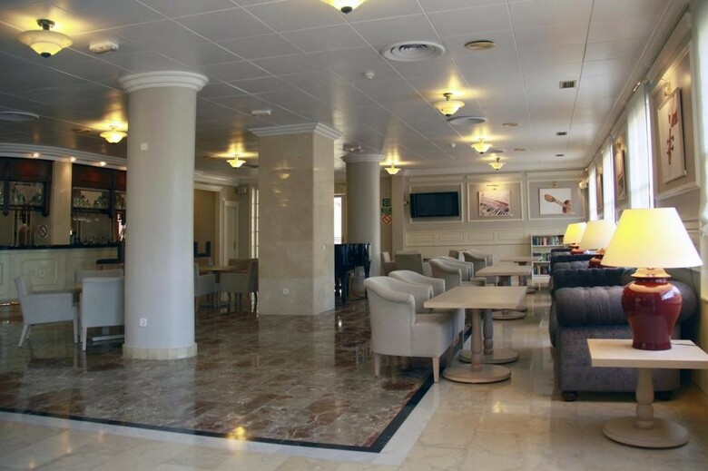 Hotel Port Mahon