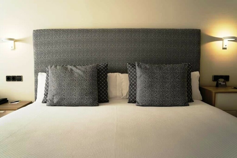 Sercotel Tres Luces Hotel
