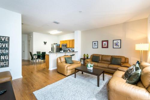 Renshaw 2562 Townhouse