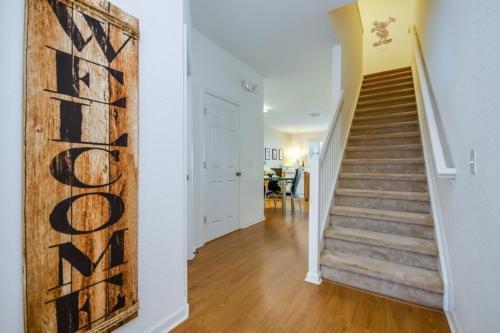 Renshaw 2562 Townhouse