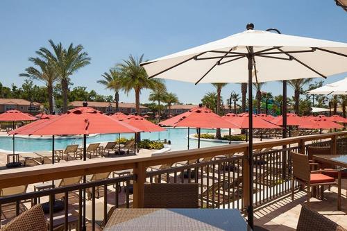 Regal Oaks Resort By Blue Ribbon Management
