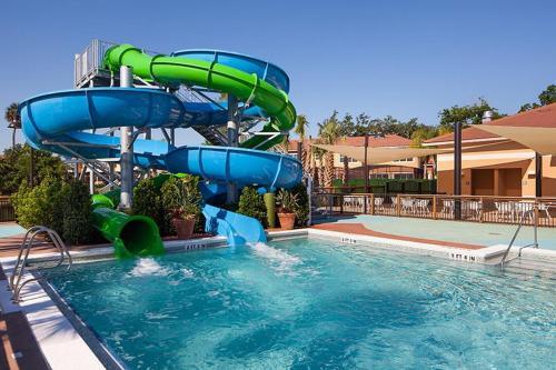 Regal Oaks Resort By Blue Ribbon Management