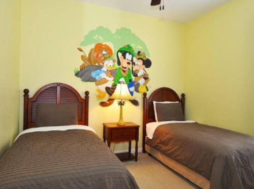 Comrow Home 7664