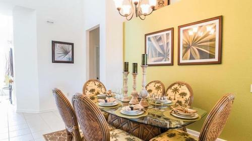 Windsor Hills Resort Gold - H13 Holiday Home