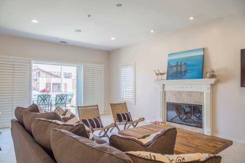 5430 R - 738647 - Mandalay Green Reef House