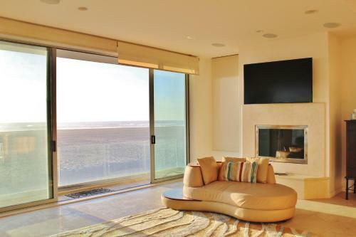 3625 O- 498856 Lev Beach House - Hollywood Beach