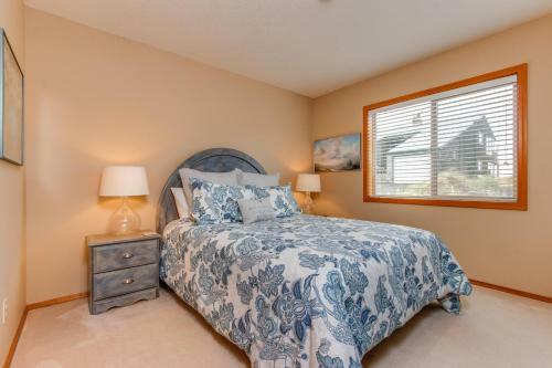 Two Views Vacation Home