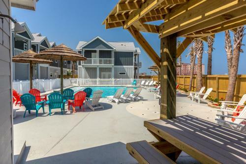 15233 Beach Way Drive Townhome Townhouse