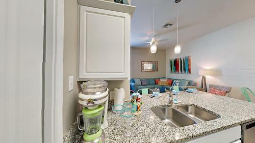 15233 Beach Way Drive Townhome Townhouse