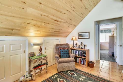 Creekside (upper Level)