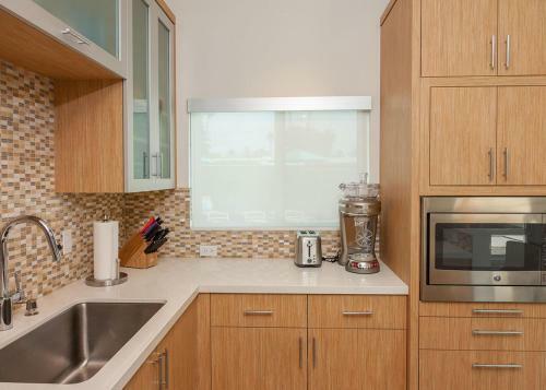 Simply Alexander - 3 Bedroom