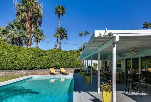 Pool House-mt View-pool-3br/2b