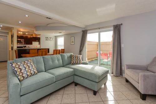 Horizon South 8 B2