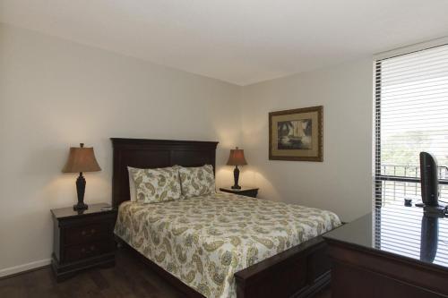Windward 301 Edgewater
