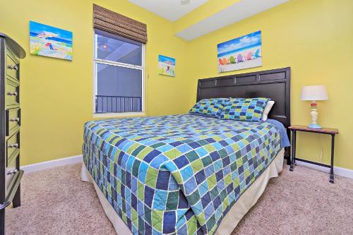 Apartamento Marisol Beachfront Resort 302 - 1039474 Condo