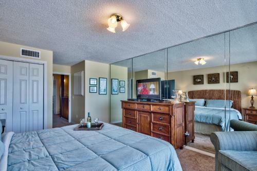 Pirate Cove Villa 117 - 825255 Townhouse