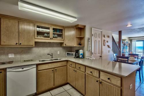Pirate Cove Villa 117 - 825255 Townhouse