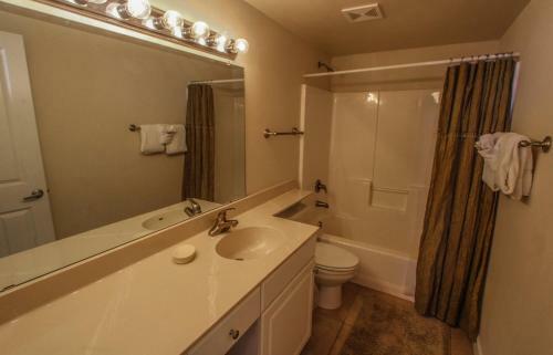 Aparthotel Shores Of Panama Resort