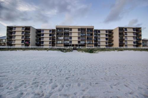 Gulf Gate Unit #212