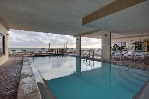 Gulf Gate 412