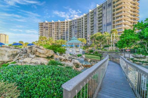 Edgewater Golf Villa #1509